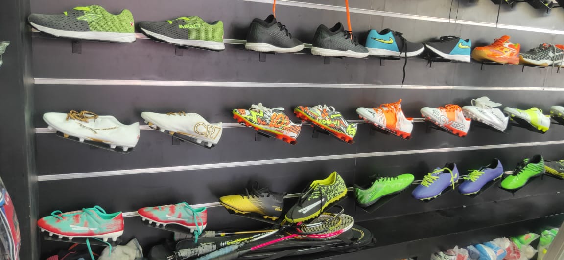 VIVA SPORTS & TROPHY